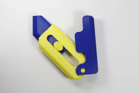 Gravity knife